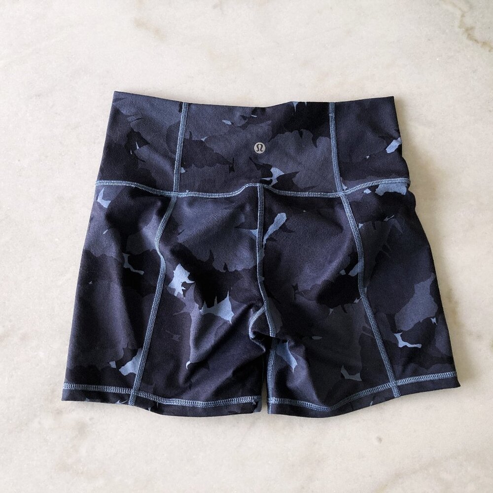 Lululemon Groove Short II, Full-On Luon (Blue Denim Black) bike short, 5" inseam